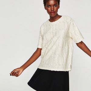 Zara Trafalac Cream Distressed T-Shirt